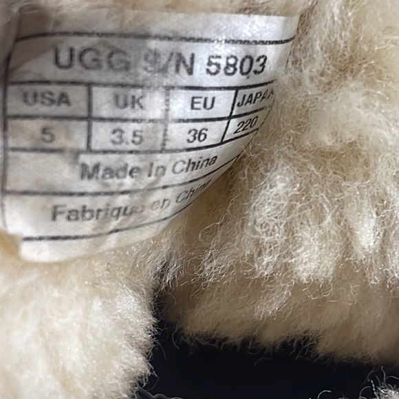 UGG Bailey Button Beige Suede Shearling Boots - Picture 8 of 8